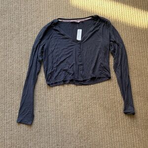 La Vie En Rose Cropped Button-Down Lounge Shirt, size M